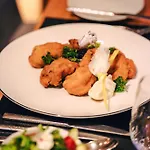 Patrix Hotel, Restaurant, Bar 4*