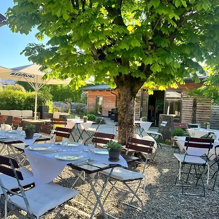 Patrix Hotel, Restaurant, Bar