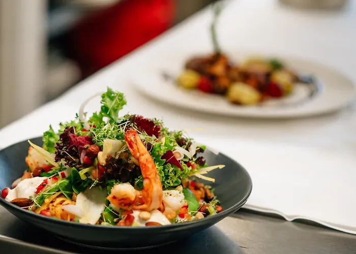 Hotel Patrix Hotel, Restaurant, Bar