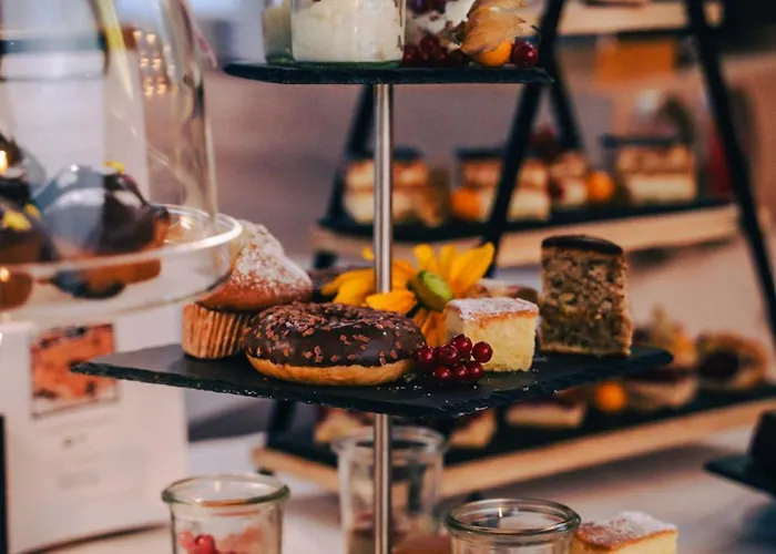 Hotel Patrix Hotel, Restaurant, Bar