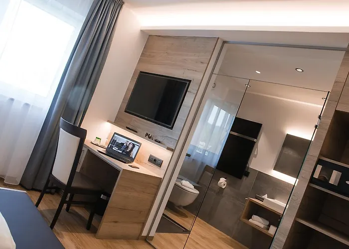 Patrix Hotel, Restaurant, Bar Hotel