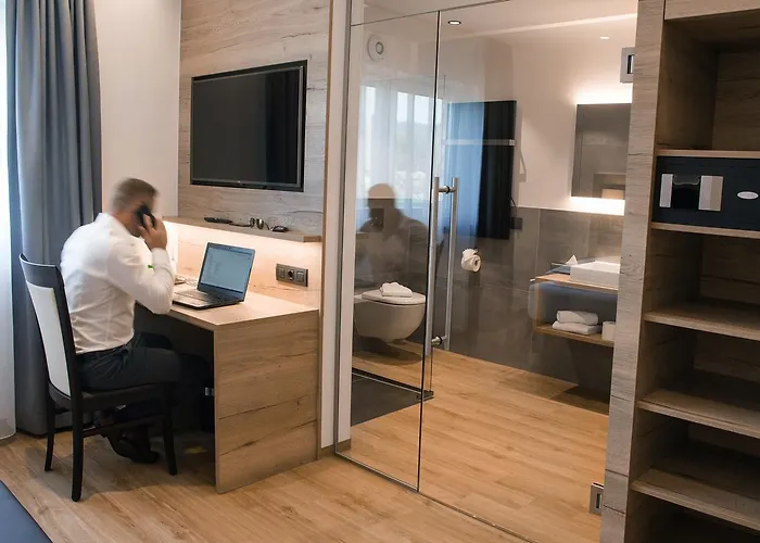 Hotel Patrix Hotel, Restaurant, Bar 4*