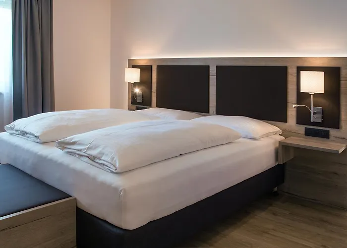 Hotel Patrix Hotel, Restaurant, Bar