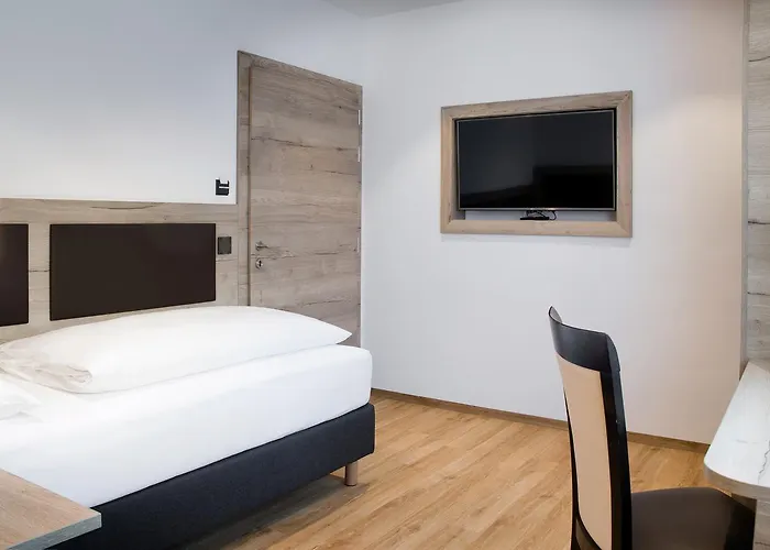 Hotel Patrix Hotel, Restaurant, Bar 4*