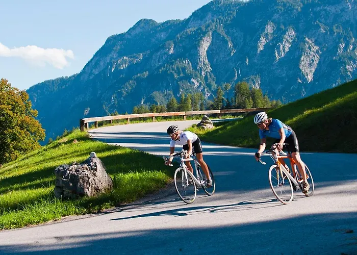 Patrix Hotel, Restaurant, Bar