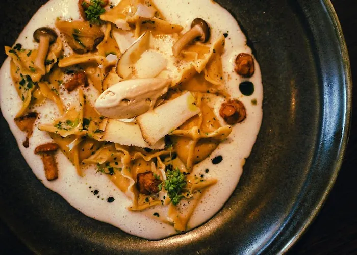 Patrix Hotel, Restaurant, Bar